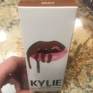 NIB KYLIE LIP KIT - Dulce K